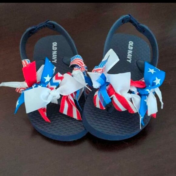 Fourth of July Flip Flops for Toddlers size 5 New Handcrafted - Picture 1 of 3